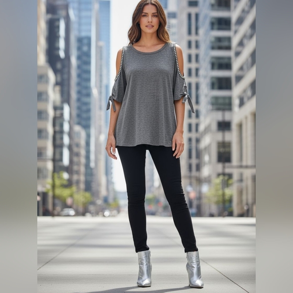 Juicy Couture Rhinestone Cold Shoulder Top M Gray Short Tie DIAMONDS Sleeves - Picture 3 of 16